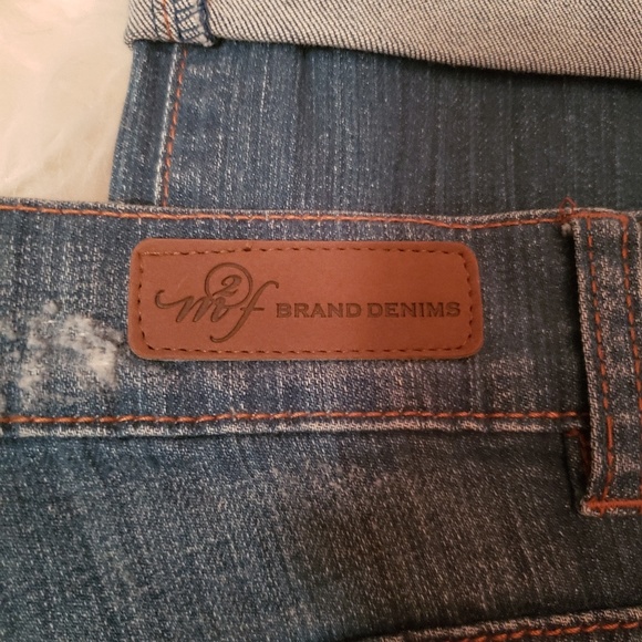 Jeans - Picture 3 of 5